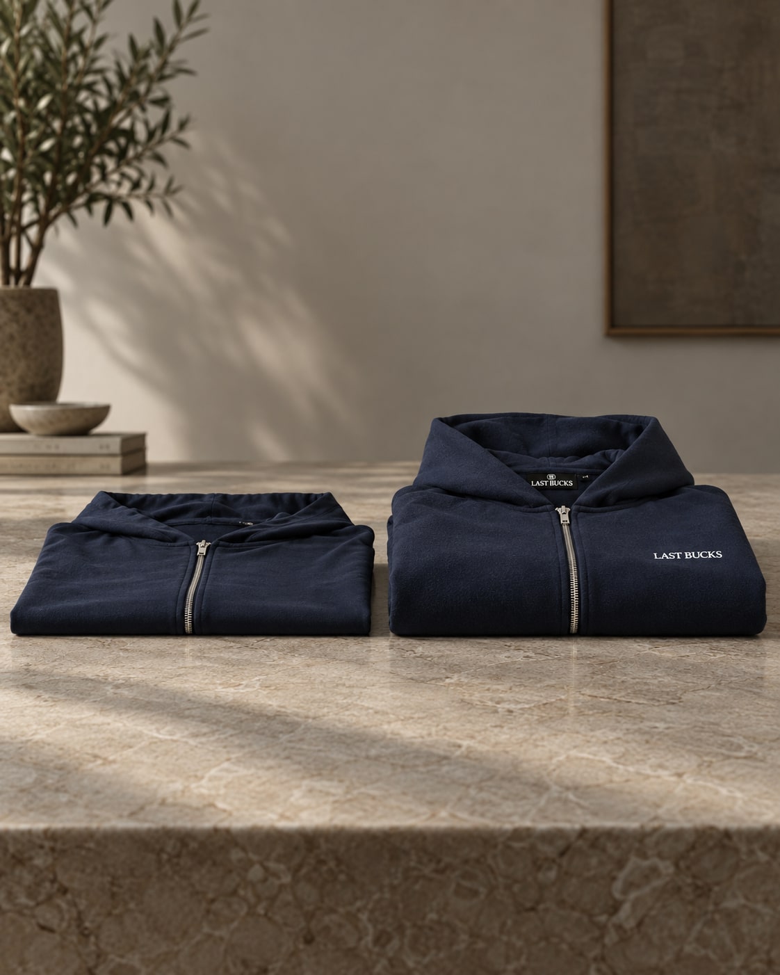 Dikte van een 440gsm hoodie naast een dunne